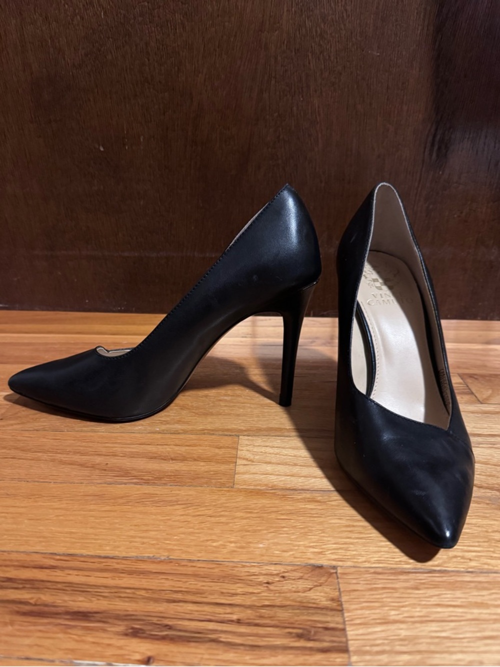 Worn once: Vince Camuto Lionessa Sz 7 (EU 37.5) Pointed Toe Pump High Heel